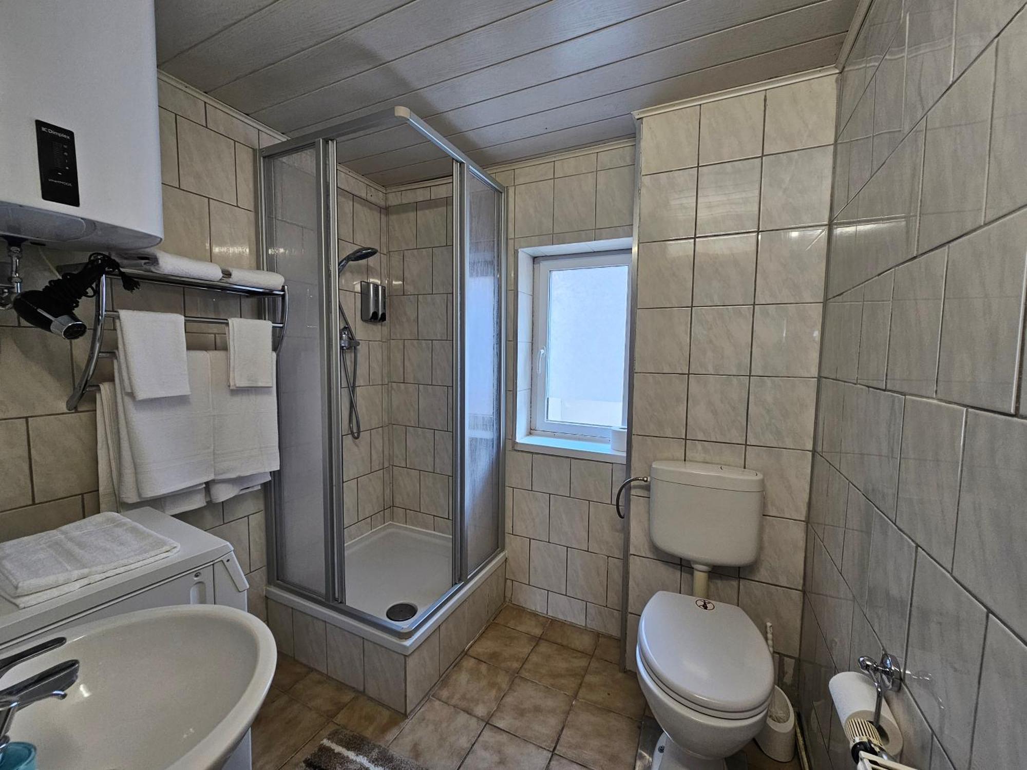 Ferienwohnung In Stadtroda Eksteriør bilde